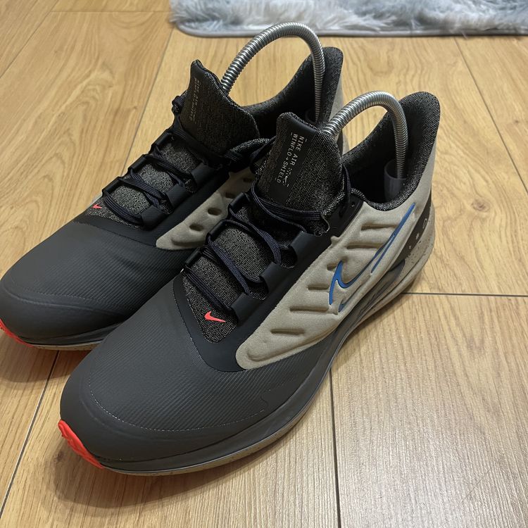 BNWB Nike Winflo 9 Shield Weatherised Road Runner Trainers, Medium Ash image 3